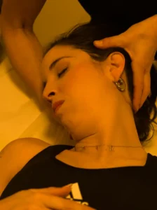 Masaje terapéutico en Be Postural